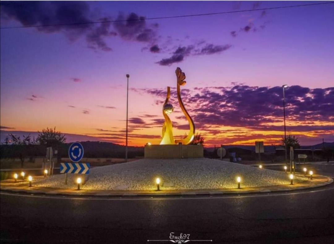 Casa Rural Hnas Corral Almoharin ภายนอก รูปภาพ