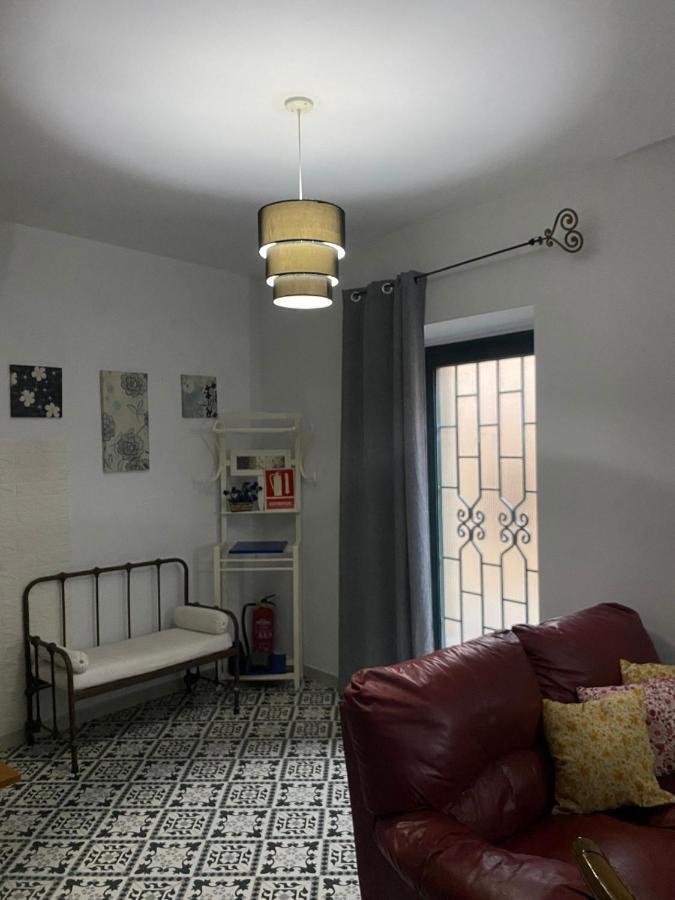Casa Rural Hnas Corral Almoharin ภายนอก รูปภาพ